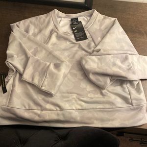 NWT cropped Nike sweatshirt